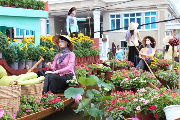 Can Tho spring flower street expects thousands of visitors  - ảnh 1